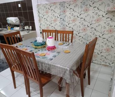 FOR RENT/ UTK DISEWA: FULLY FURNISHED TERES SETINGKAT DI TAMAN TIRA... - Foto 5