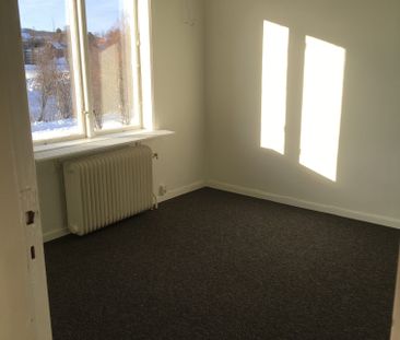 Ljus & rymlig 2:a i Högland - Foto 6