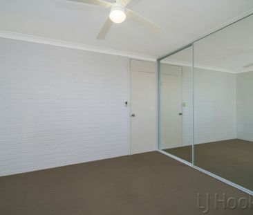Bright and Peaceful Apartment in Churchlands - Photo 4