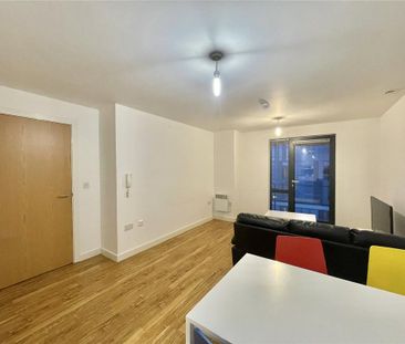 2 bedroom apartment to rent - Photo 2