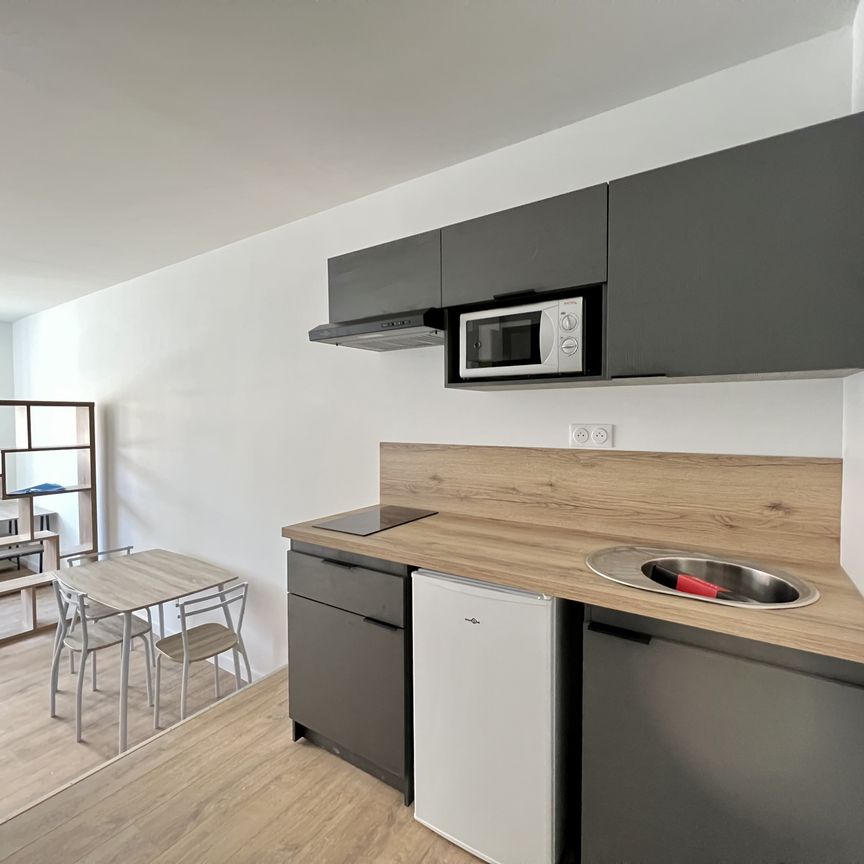 : Appartement 28.11 m² à Saint-Étienne - Photo 1