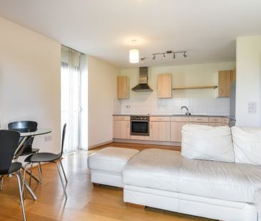 Flat to rent - Sailacre House, Greenwich, SE10 - Photo 6