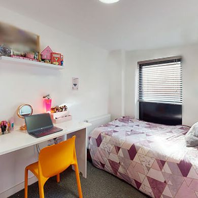 Flat 1, 20 Grinfield Street, University Campus - Photo 1