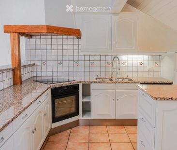 Bel appartement à louer dans maison villageoise à Yens - Photo 3