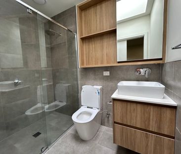 98 Queen Street, Reservoir, VIC 3073 - Photo 4