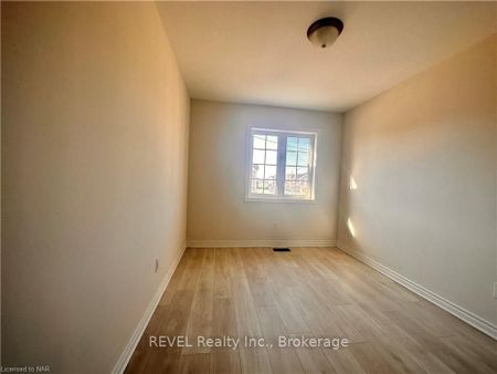 For Lease - 29 SAPPHIRE Way, Thorold, Ontario - Photo 3