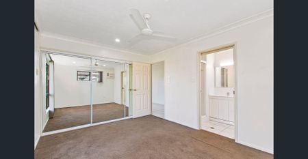 Beautiful Family Home in a Quiet, Convenient Pocket of Kirwan - Photo 2