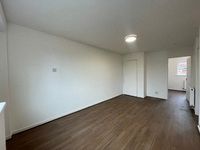 Property For Let: Lloyd Close - Photo 3
