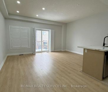 107 FRENCHPARK CIRCLE - Photo 1