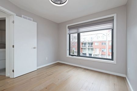 707 Mortimer Ave Main - Photo 4