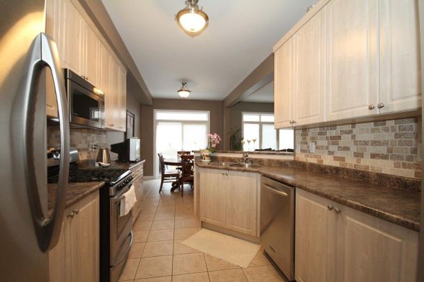 For Lease - 140 Mistywood Crescent, Vaughan, Ontario - Photo 1