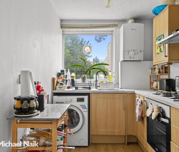 2 bedroom flat to rent - Photo 4