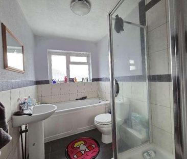 Kent Road, Halesowen, West Midlands, B62 - Photo 3