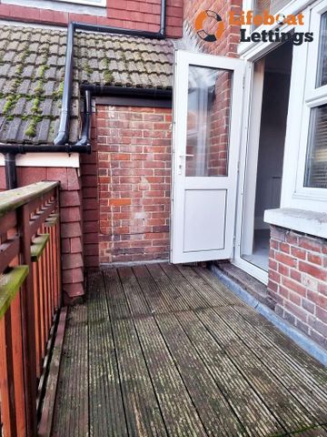 1 bedroom flat to rent - Photo 5