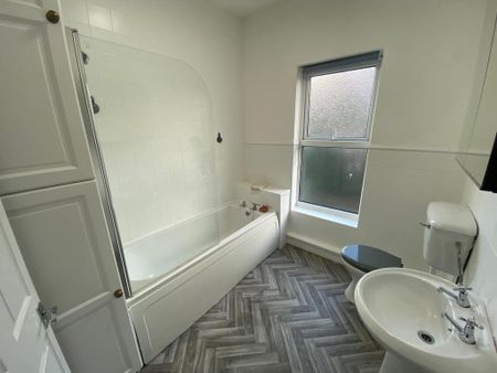 2 bedroom house to rent - Photo 2