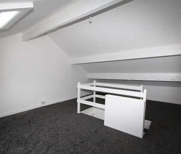 Woodhall Avenue, Bradford, BD3 - Photo 5