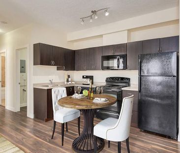 Premier Suite - 2 Bedroom - Photo 5