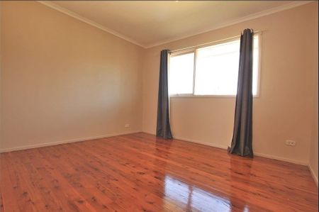 Immaculate Home in Bradbury - Photo 5