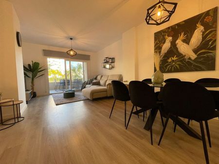 Luxury Flat for rent in Nueva Andalucia, Spain - Photo 4