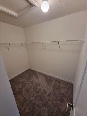 For Lease - 263 Provident Way, Hamilton, Ontario - Photo 1