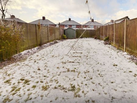 Trent Avenue, Swanside - Photo 3