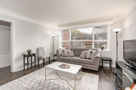 For Lease - 2128 Harris Crescent Unit# 7, Burlington, Ontario - Photo 5