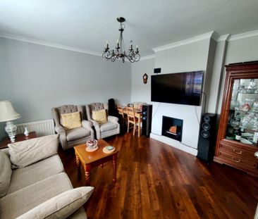 2 bedroom end of terrace house to rent - Photo 1