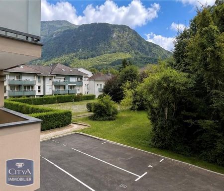 Location Appartement 3 pièces 63m² ST PIERRE EN FAUCIGNY 74800 - Photo 4