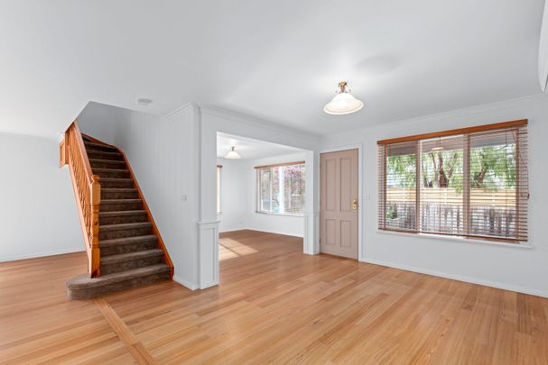 Thinking of selling? Contact our agent - Photo 1