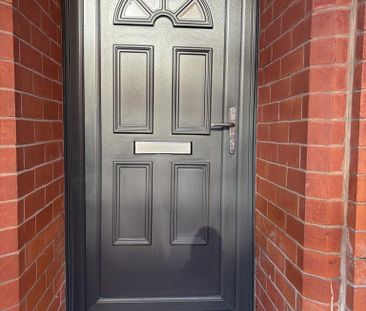 4 bedroom terraced house to rent - Photo 1