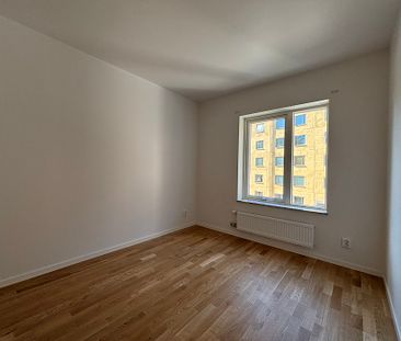 Brolundavägen 37, Blombacka - Photo 2