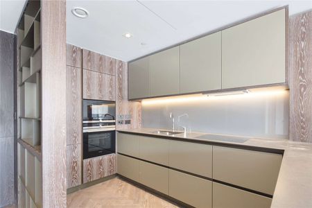 A fantastic two bedroom apartment in Pearce House , set in the iconic London landmark of the Battersea Power Station. - Photo 4