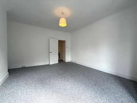 Regents Park, (Main House), Heavitree - Photo 3