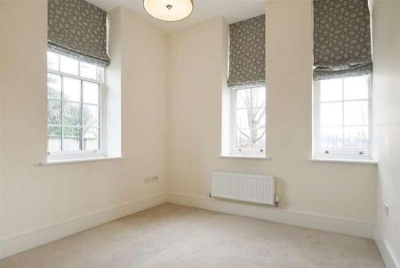 Longley Road, Chichester, PO19 - Photo 4