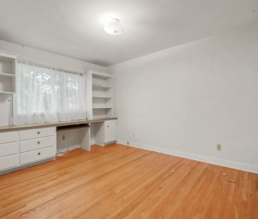 For Lease - 23 Elma Street, Blossom Park - Airport and Area, Ontario - Photo 3