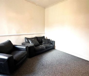 4 bedroom house to rent - Photo 1