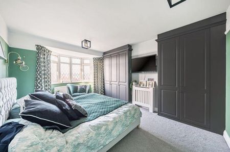 3 bedroom semi-detached house to rent - Photo 5