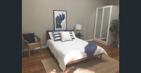 "THE NEW EXCHANGE" ELEGANT FULLY RENOVATED - Photo 5