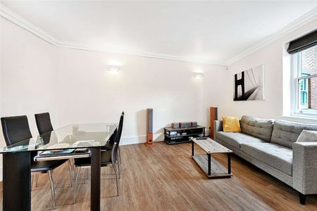 A two bedroom apartment in a central Bloomsbury location, close to Oxford Street - Photo 2