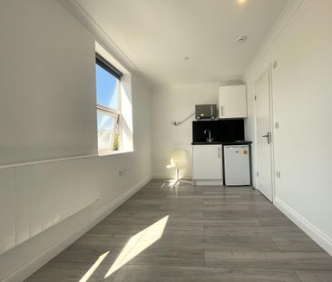 Studio to rent - Photo 6