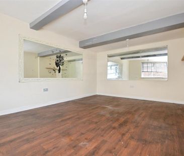 Property to rent - Photo 6