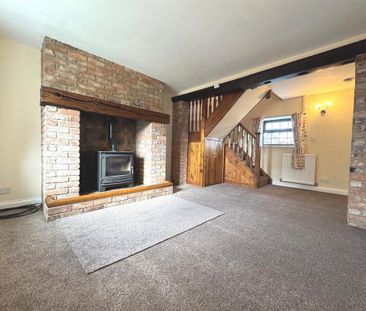 2 bedroom semi-detached house to rent - Photo 2