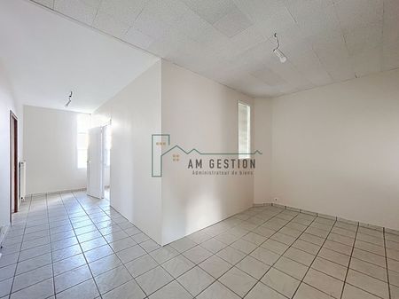 Location Appartement 2 pièces 90m² - Photo 2