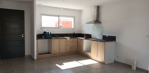 Location maison 5 pièces, 91.81m², Saint-Froult - Photo 2