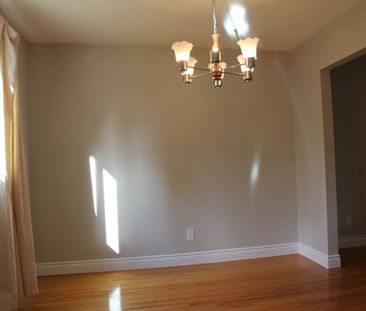 For Lease - 3121 Victoria Street, Oakville, Ontario - Photo 1