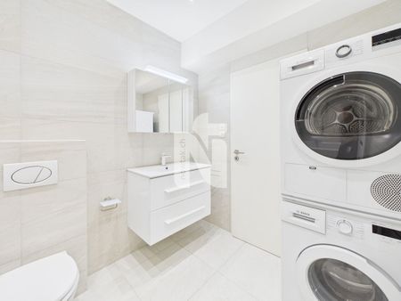 Charming 3.5-Zimmer-Attikawohnung with large balcony and direct lift access – over the rooftops of Basel - Photo 4