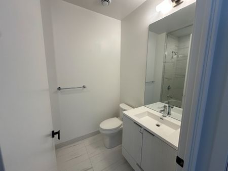 For Lease - 8 Interchange Way Unit# 3702, Vaughan, Ontario - Photo 5