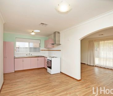 Neat & Tidy 3-Bedroom Home in Prime Mandurah Location - Photo 4