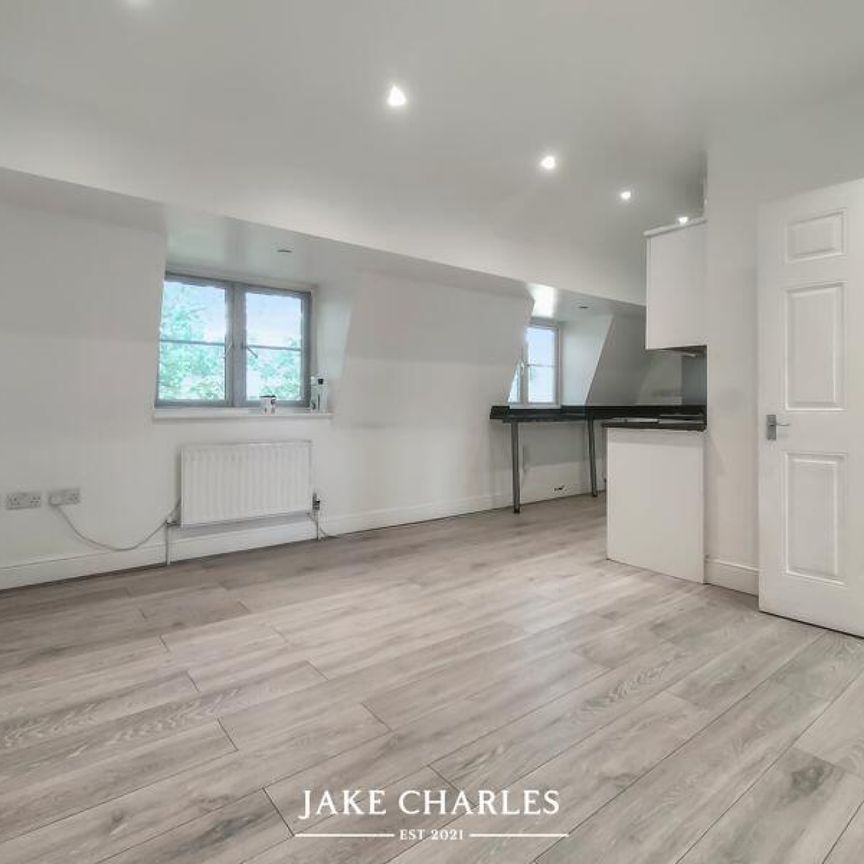 2 Bedroom Flat - Photo 1