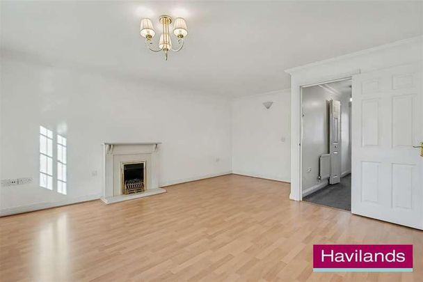 Kinderton Close, London, N14 - Photo 1